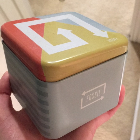 Rose gold fossil watch - Picture 4 of 4